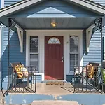 3Br Of Downtown King Bed, Dining, Has It All!